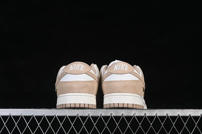 All Categories Nk SB Dunk Series Nk SB Dunk Low Low-top sneakers Nike SB Dunk Low Year of the Horse White Wheat Yellow Low-top casual sneakers IO4244-101